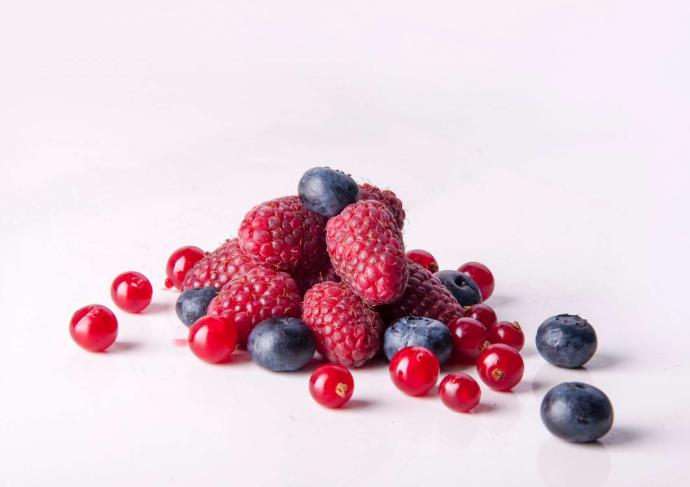 Himbeeren, Blaubeeren und Johannisbeeren