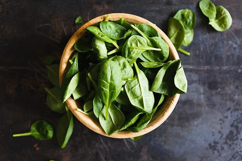 spinach, vitamin b9