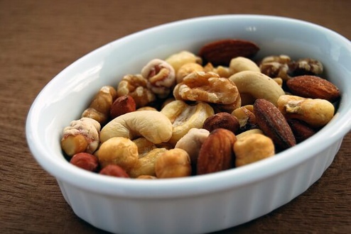 walnuts, almonds,... dried fruits, omega 3