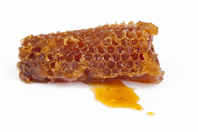 La propolis est une substance résineuse