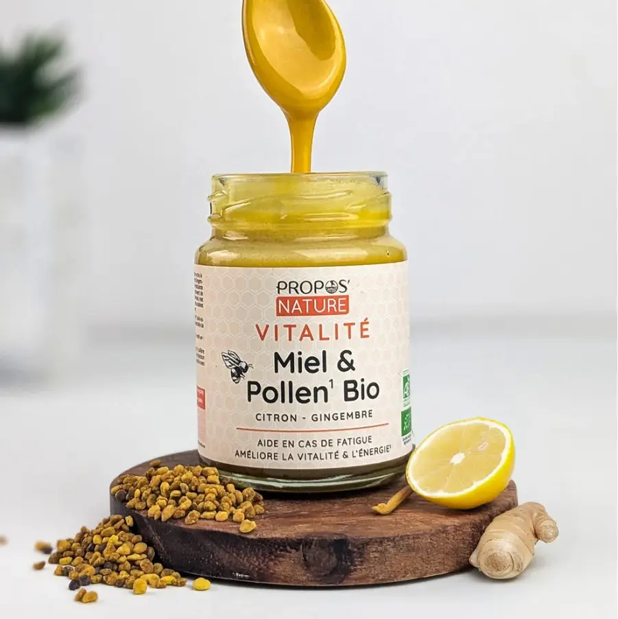 miel-pollen-bio-props-nature.webp